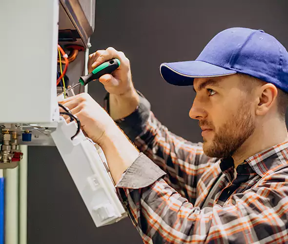 Expert Plumber for Tankless Water Heater Maintenance in Indianapolis city, IN: Schedule Professional Maintenance Services with Us