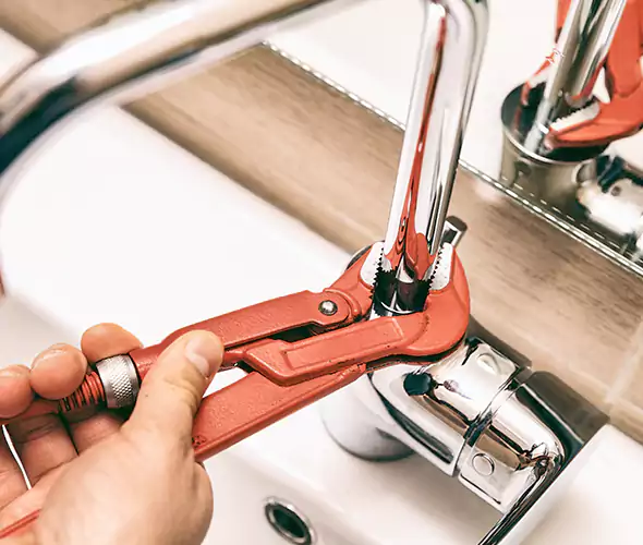 Expert Leak Repair Plumber in Indianapolis city, IN